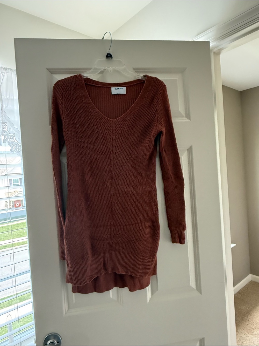 Old Navy Women's Burnt Orange V-Neck Ribbed Tunic Sweater